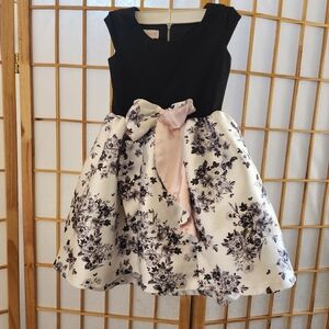 Bonnie Jean Black & Pink Floral Print Front Bow & Ruffle Girls Dress  Size 4T